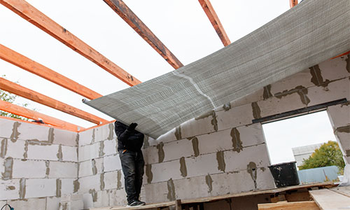 Emergency Roof Tarping—Shielding Homes After the Storm